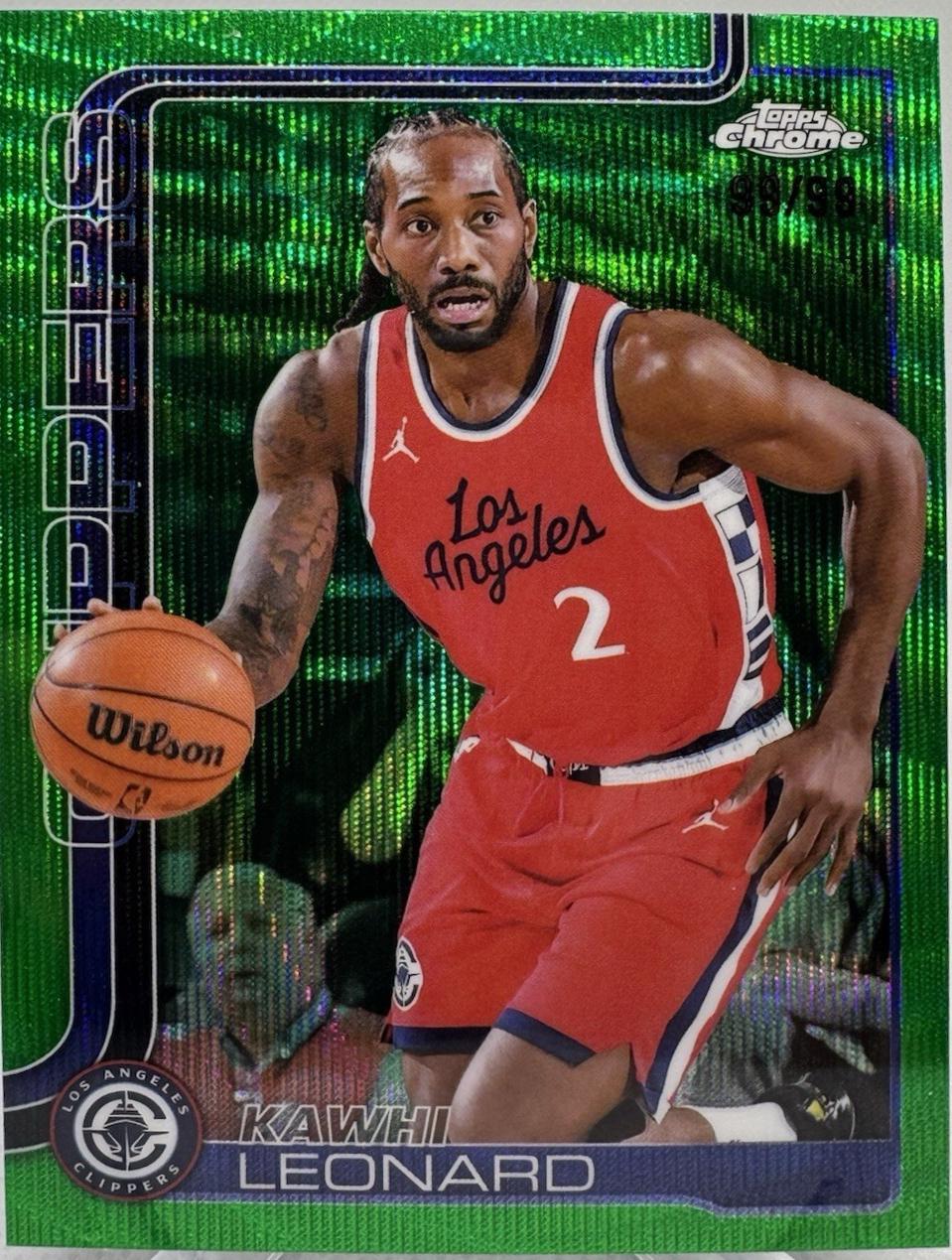 Kawhi Leonard [Green Refractor] #44