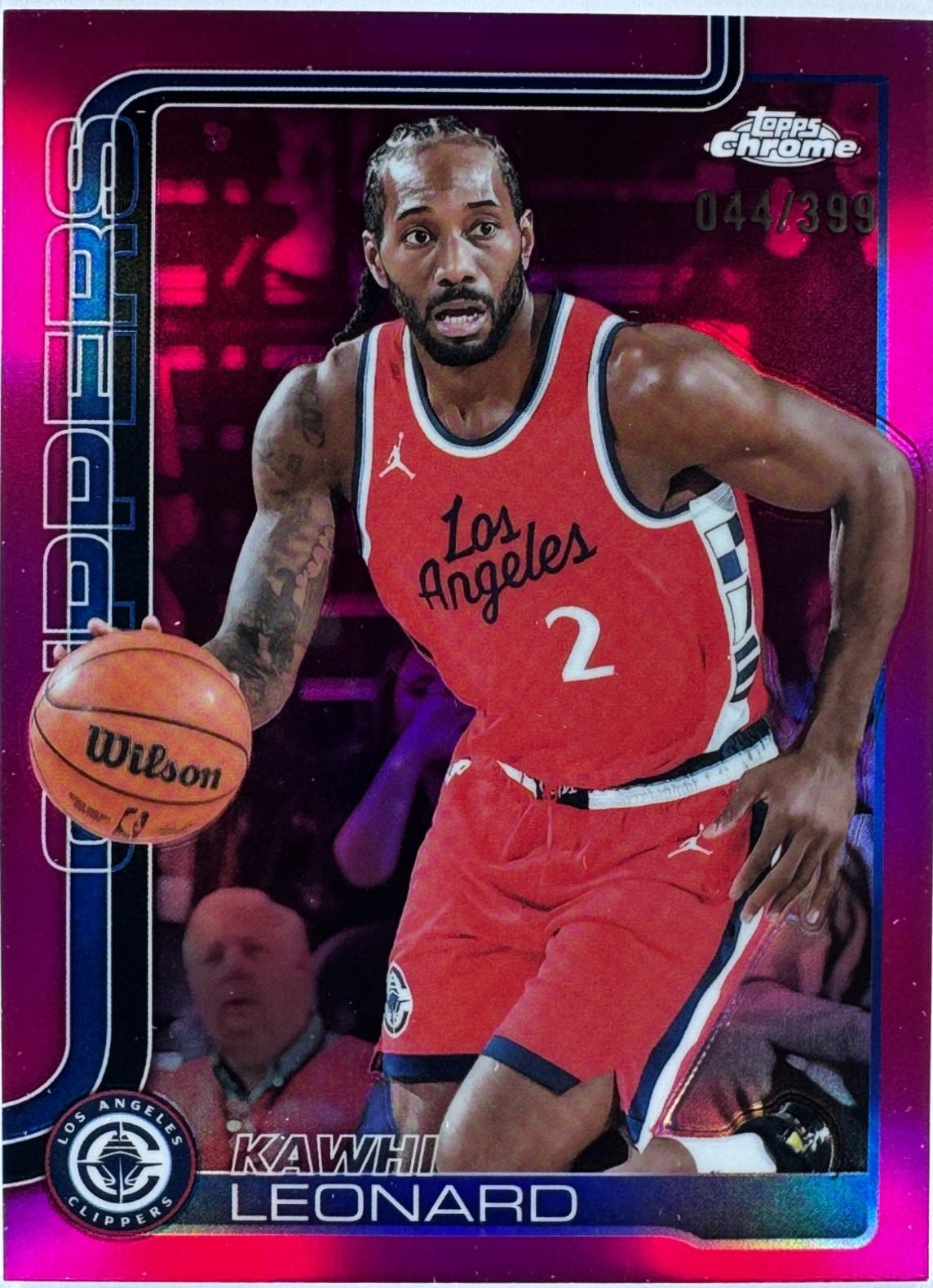 Kawhi Leonard [Magenta Refractor] #44