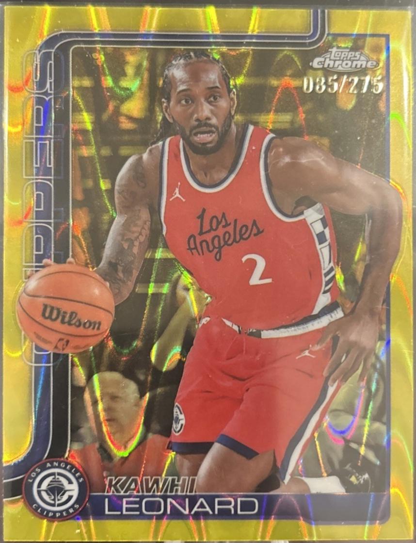 Kawhi Leonard [RayWave Yellow Refractor] #44