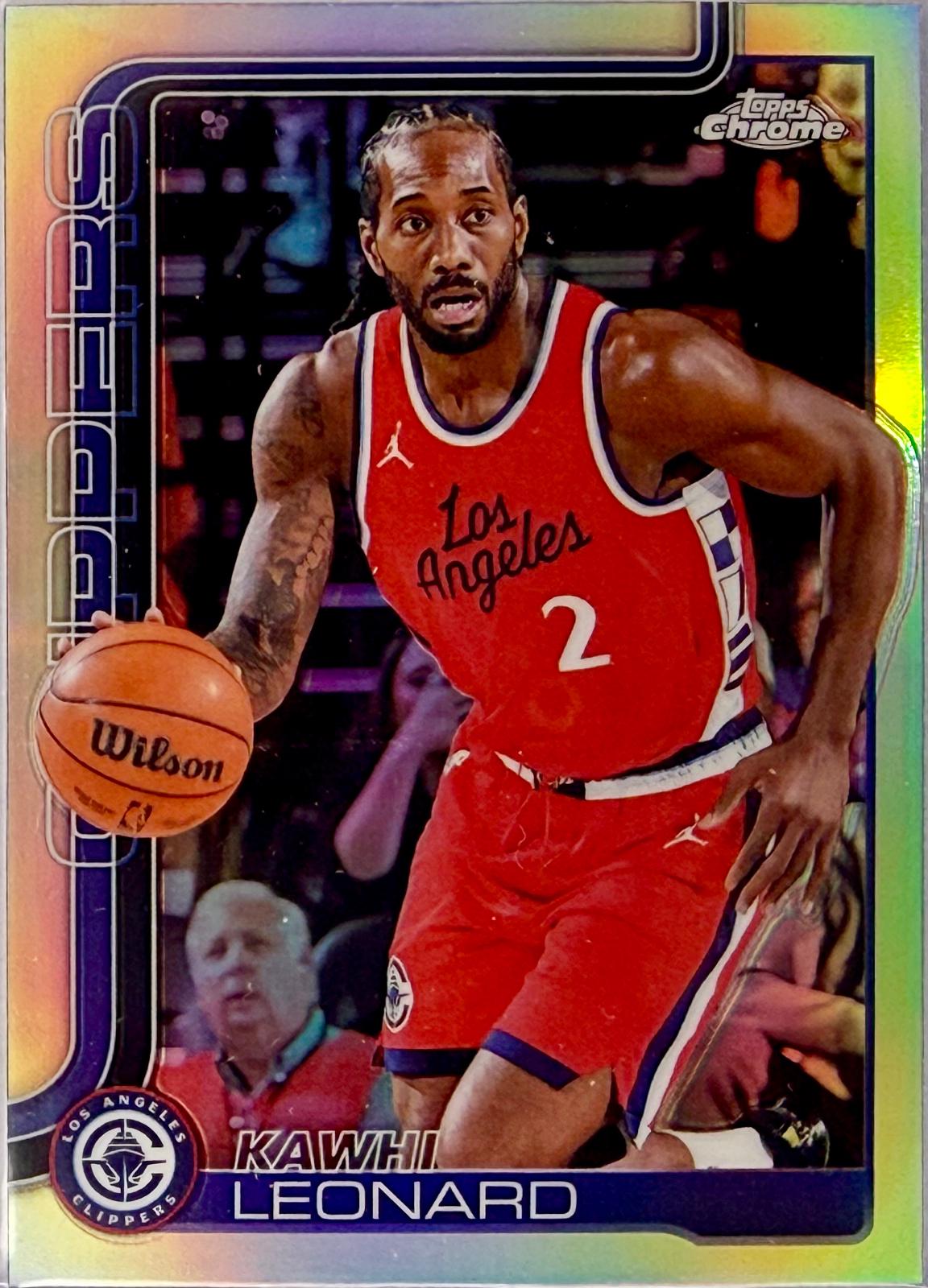 Kawhi Leonard [Refractor] #44
