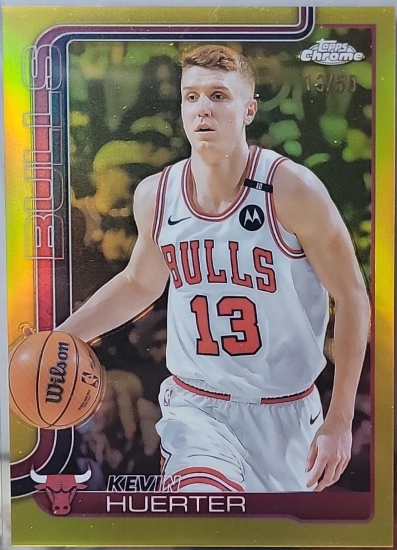 Kevin Huerter [Gold Refractor] #43