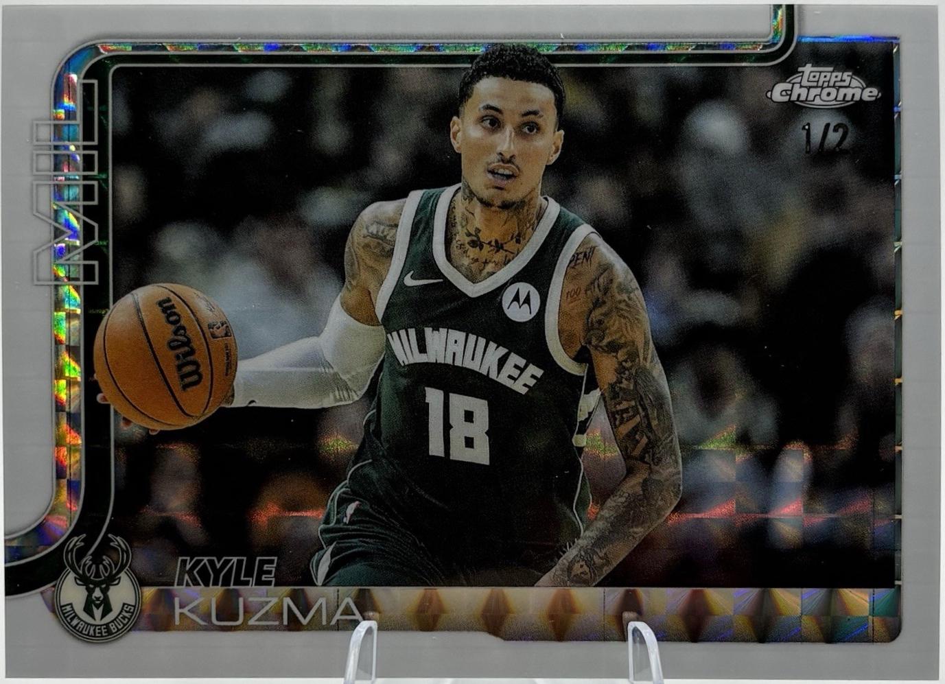 Kyle Kuzma [White Geometric Refractor] #118
