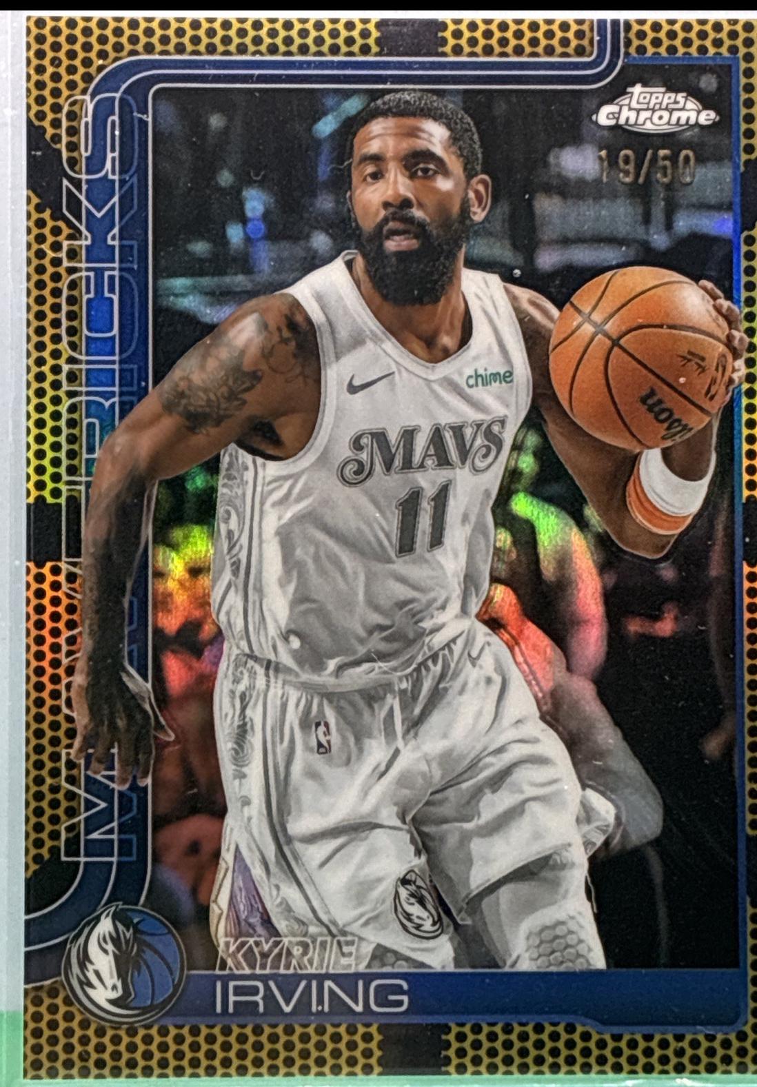 Kyrie Irving [Gold Basketball Refractor] #40
