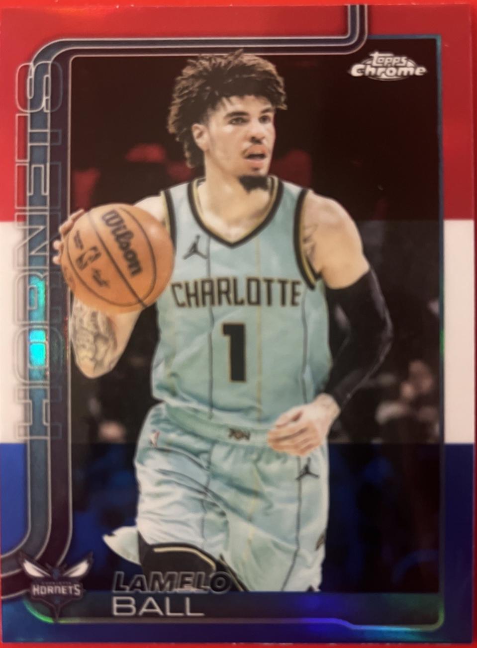 LaMelo Ball [Blue Basketball Refractor] #39