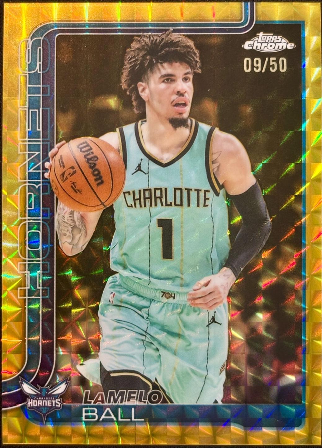 LaMelo Ball [Gold Geometric Refractor] #39