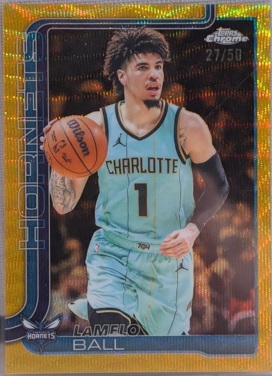 LaMelo Ball [Gold Wave Refractor] #39