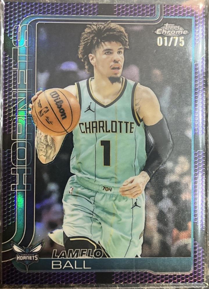 LaMelo Ball [Purple Basketball Refractor] #39