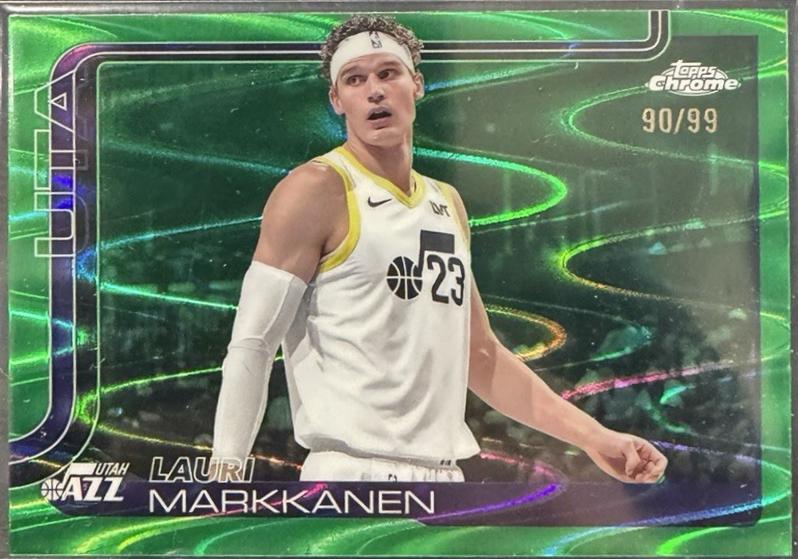 Lauri Markkanen [Green Basketball Refractor] #238
