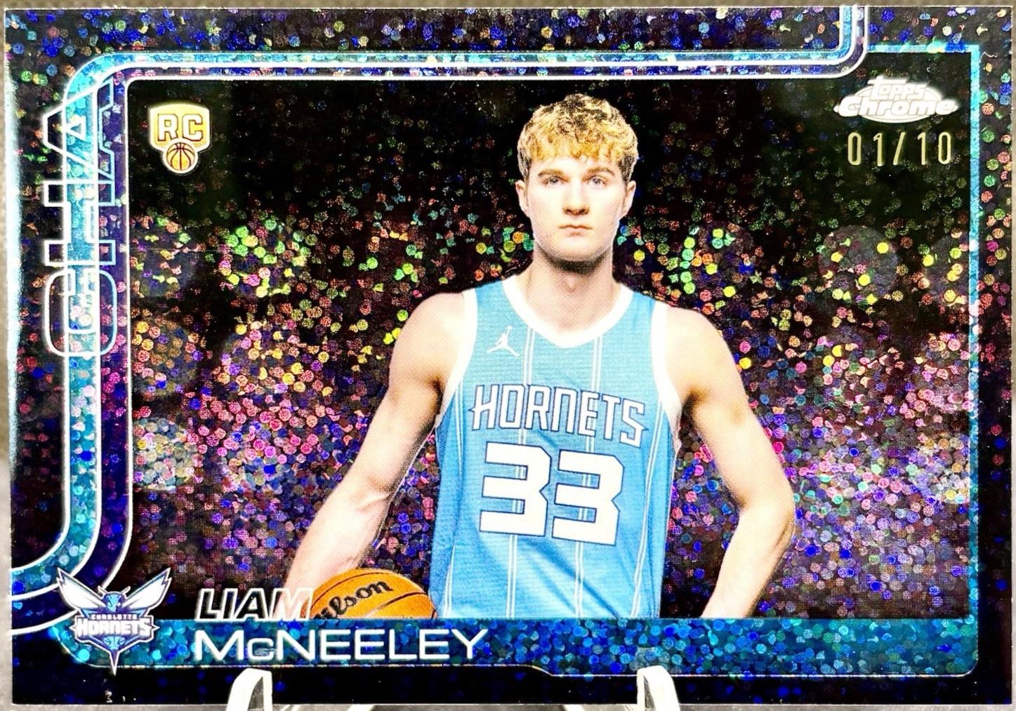 Liam McNeeley [Black Image Variation] #279
