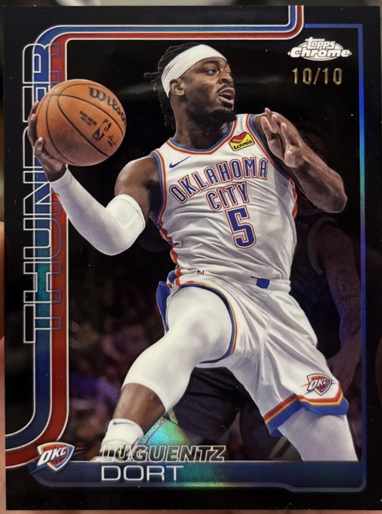 Luguentz Dort [Black Refractor] #177