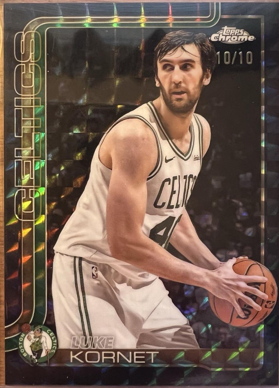 Luke Kornet [Black Geometric Refractor] #37