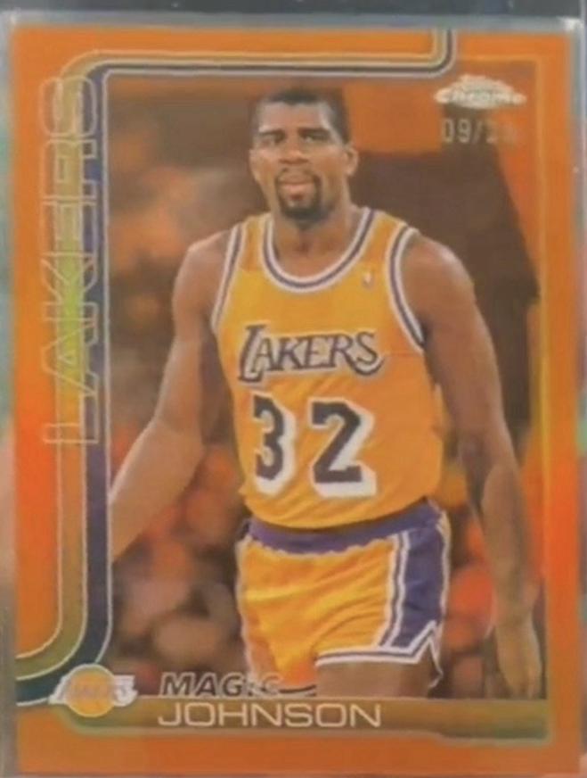 Magic Johnson [Orange Basketball Refractor] #244