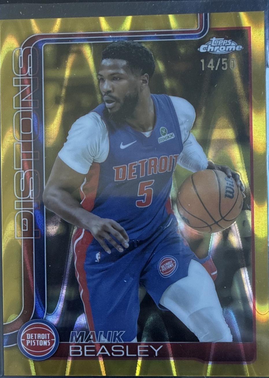 Malik Beasley [Gold Basketball Refractor] #36