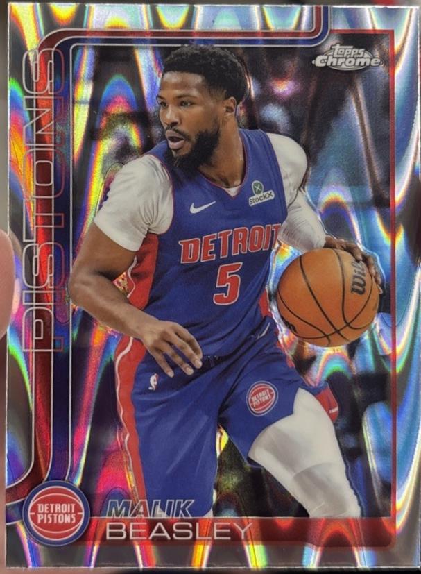 Malik Beasley [RayWave Refractor] #36