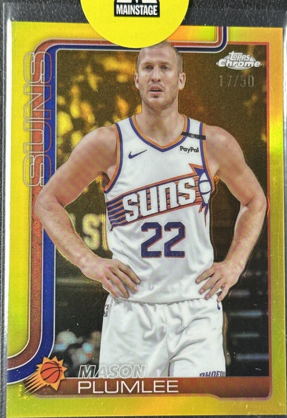Mason Plumlee [Gold Refractor] #106