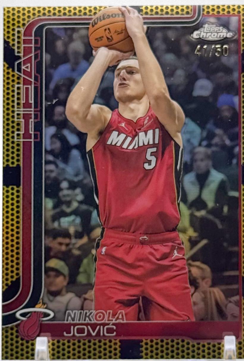Nikola Jovic [Gold Basketball Refractor] #172