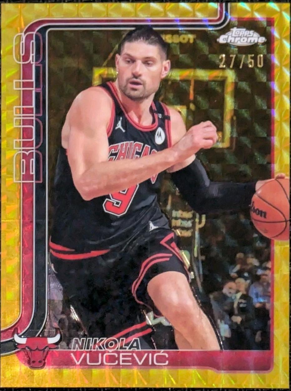 Nikola Vucevic [Gold Geometric Refractor] #24