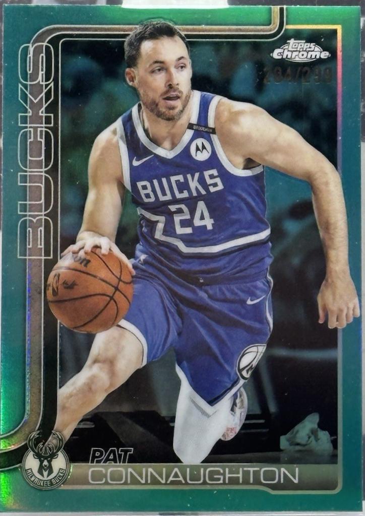 Pat Connaughton [Green Basketball Refractor] #190