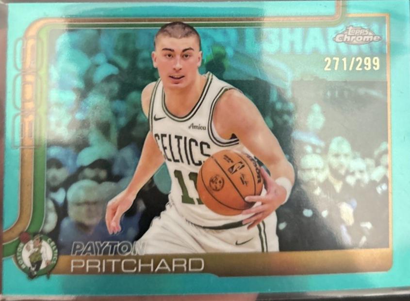 Payton Pritchard [Aqua Basketball Refractor] #18