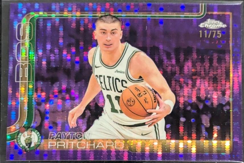 Payton Pritchard [Purple Basketball Refractor] #18