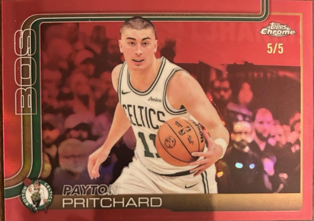 Payton Pritchard [Red Basketball Refractor] #18