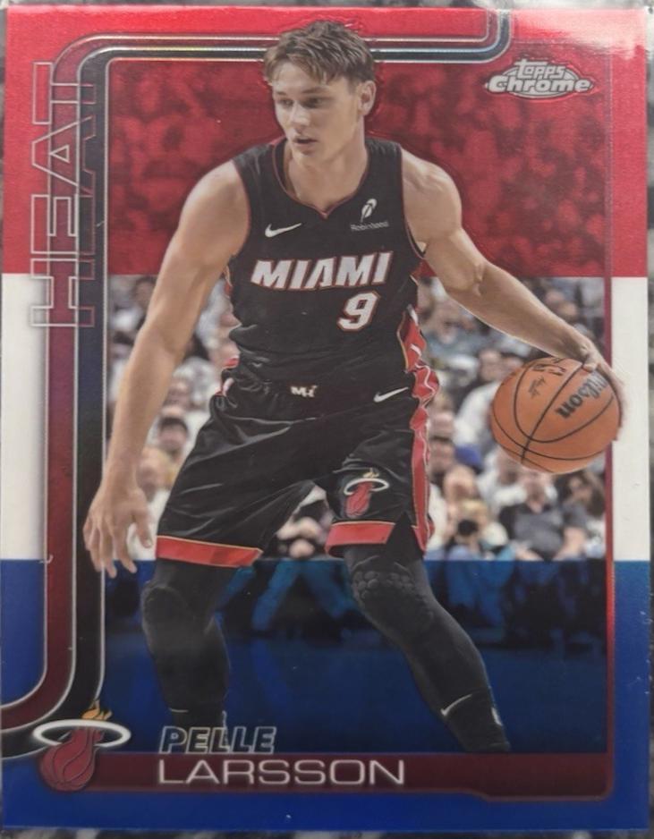 Pelle Larsson [Red White Blue Refractor] #189