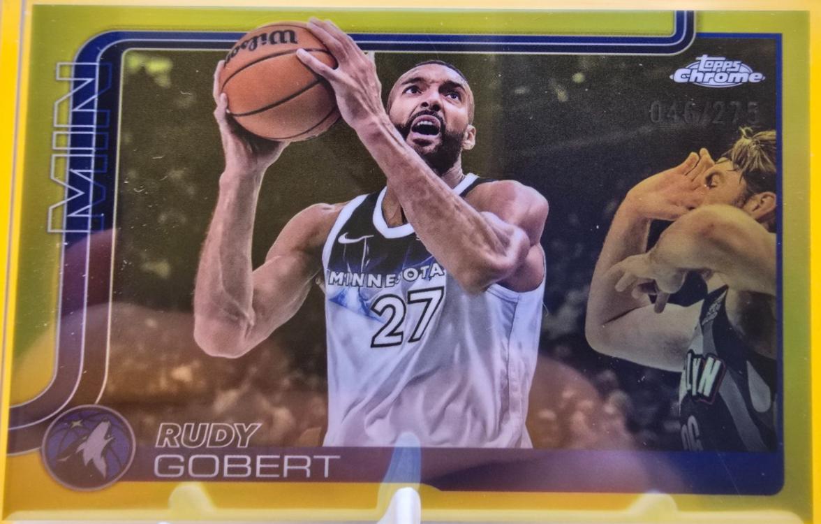 Rudy Gobert [Yellow Basketball Refractor] #165