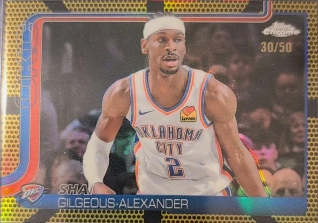 Shai Gilgeous-Alexander [Gold Basketball Refractor] #141