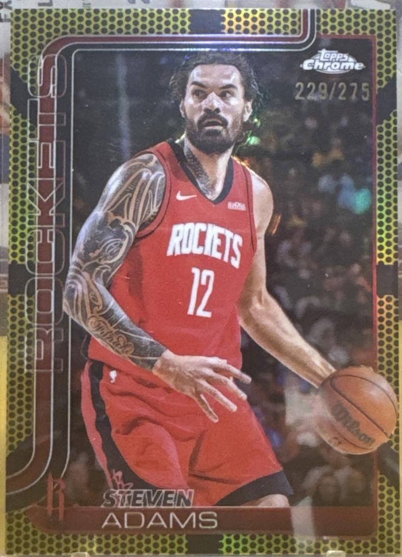 Steven Adams [Yellow Basketball Refractor] #12