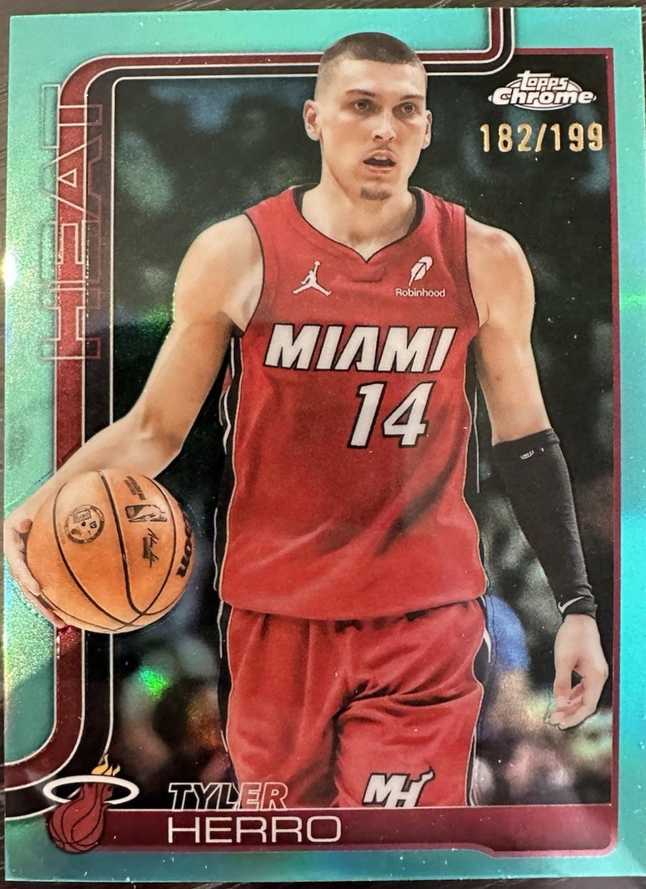 Tyler Herro [Aqua Refractor] #188