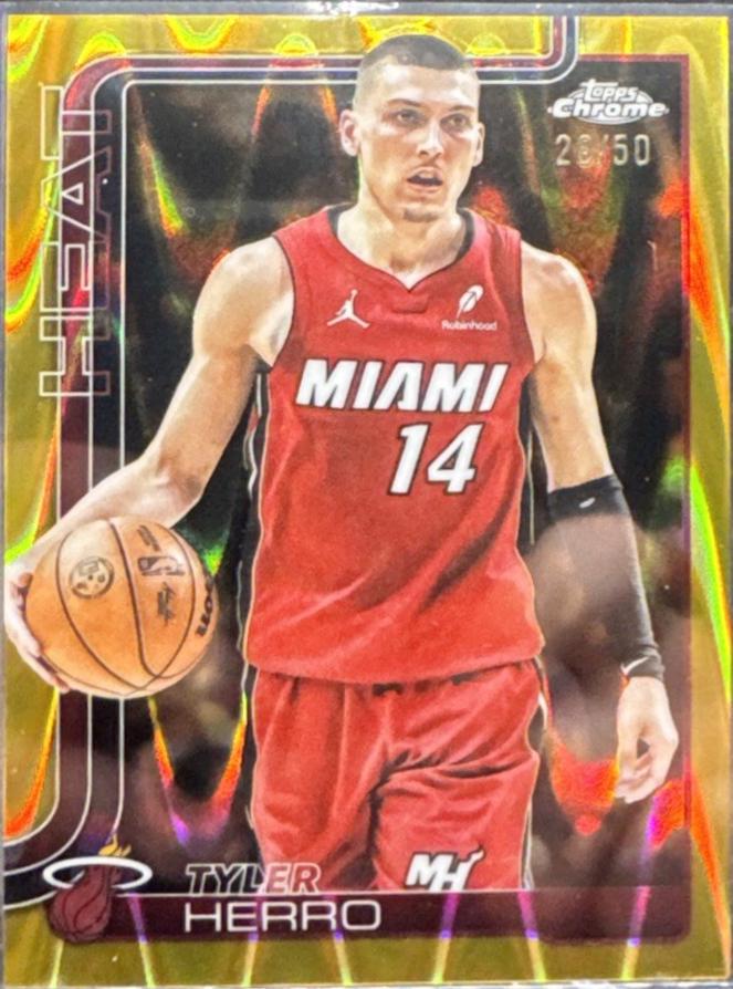 Tyler Herro [Gold Basketball Refractor] #188