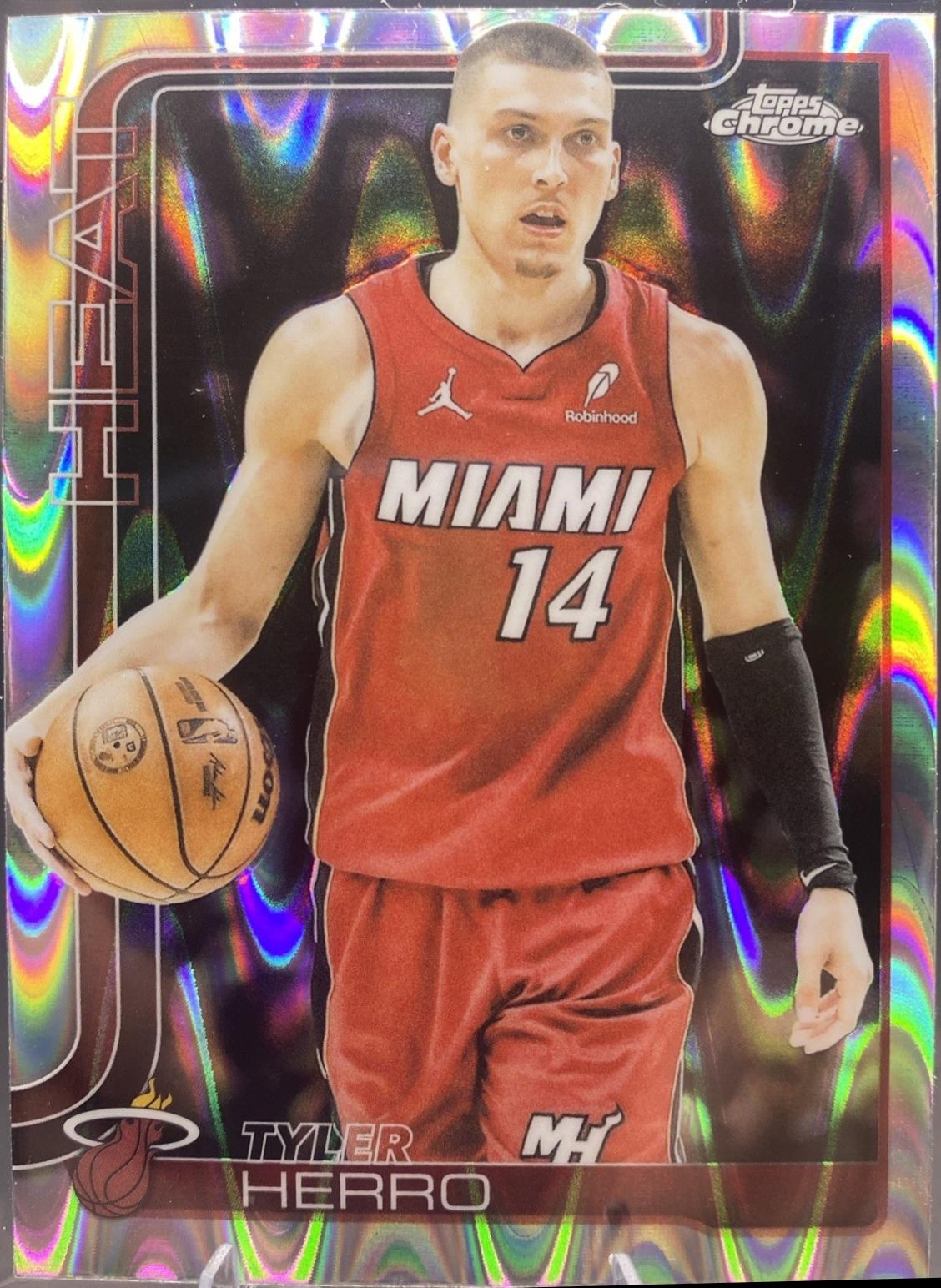 Tyler Herro [RayWave Refractor] #188