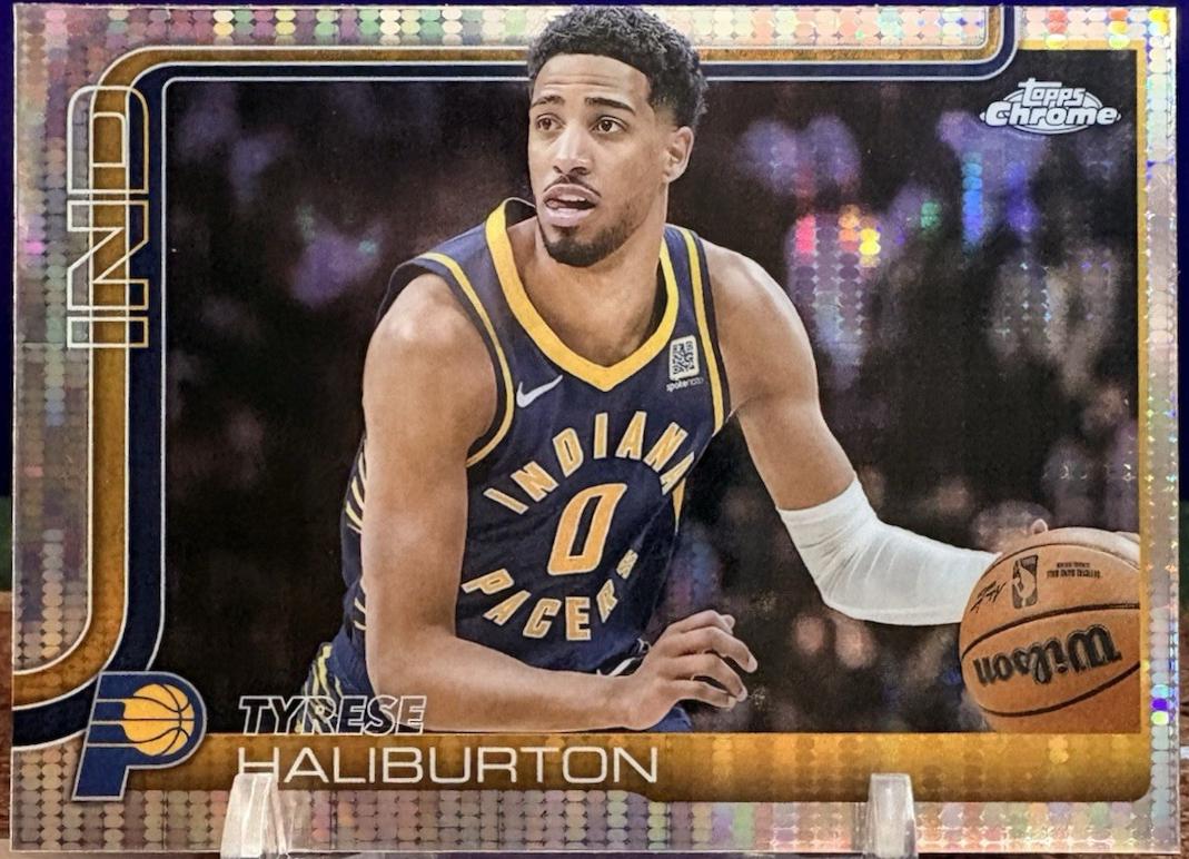 Tyrese Haliburton [Basketball Refractor] #3