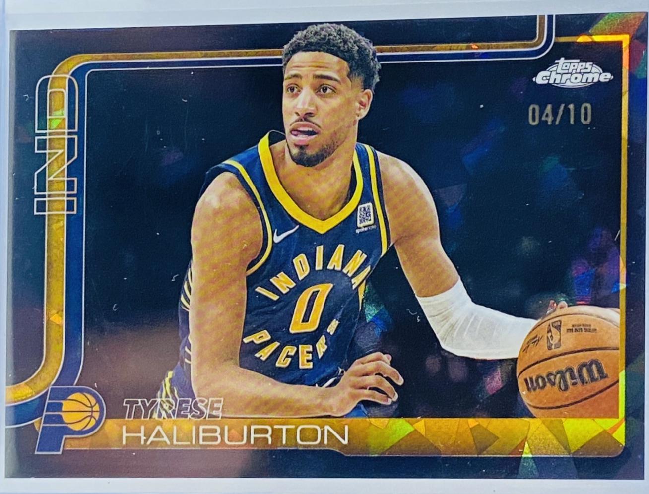 Tyrese Haliburton [Black Basketball Refractor] #3