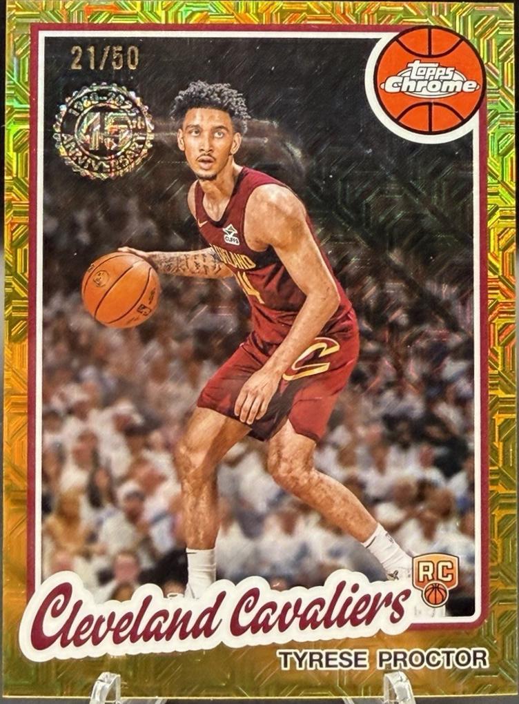 Tyrese Haliburton [Gold Basketball Refractor] #3