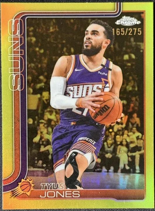Tyus Jones [Gold Refractor] #146