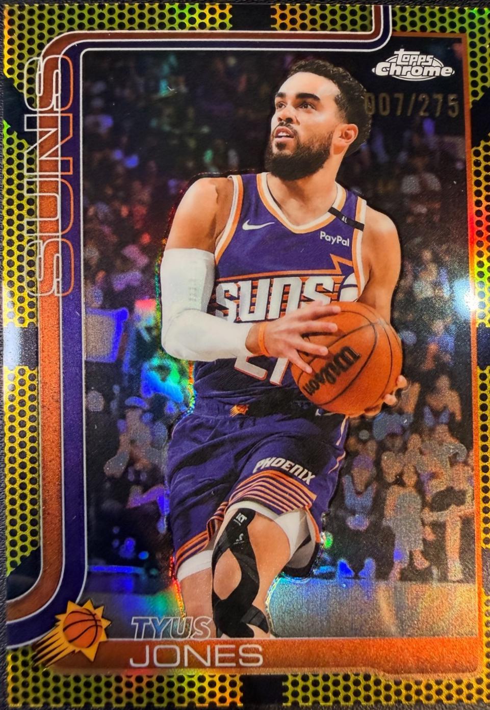 Tyus Jones [Yellow Basketball Refractor] #146