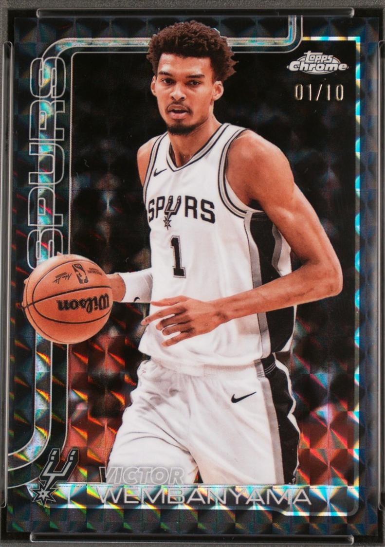 Victor Wembanyama [Black Geometric Refractor] #221