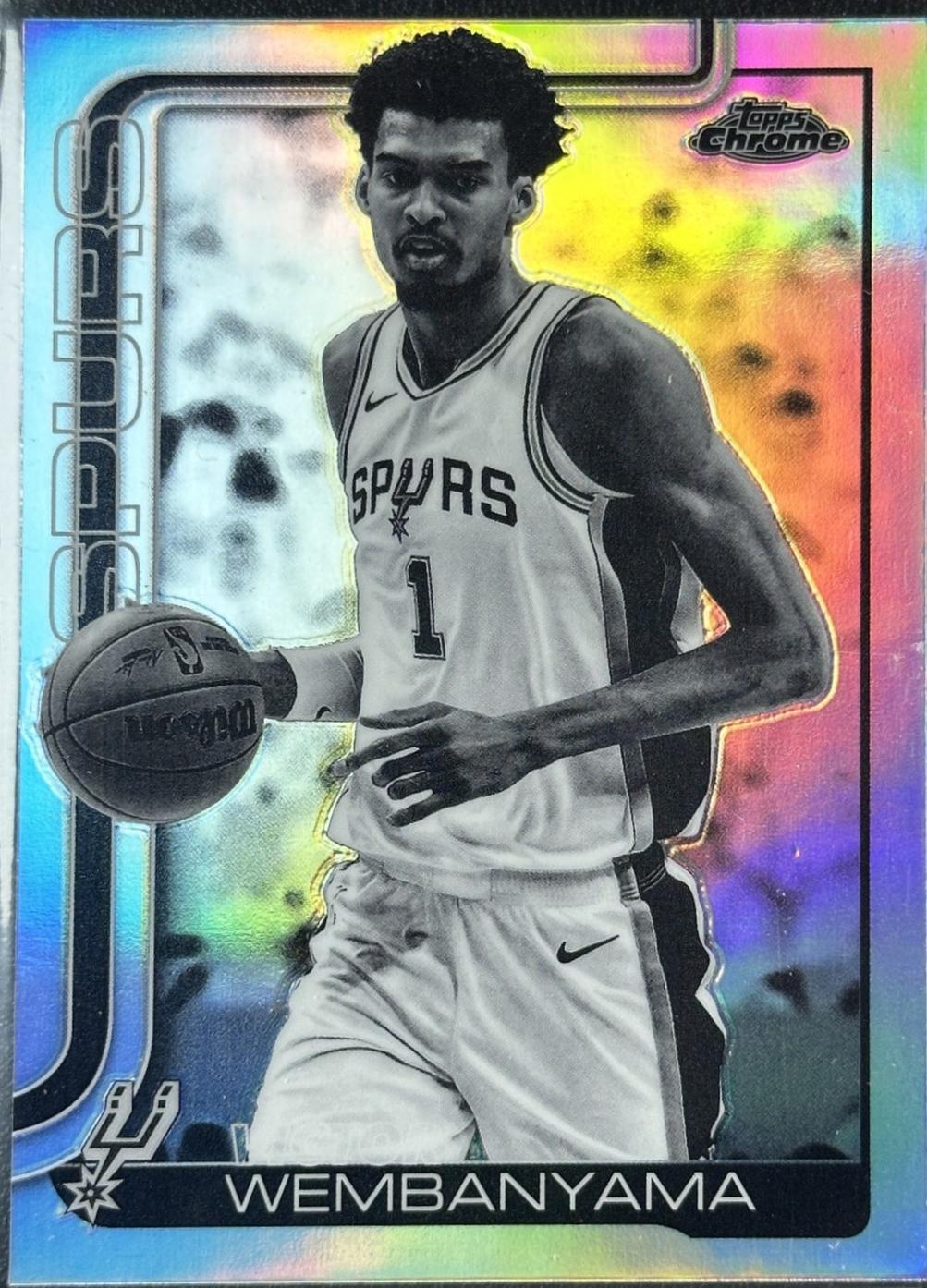 Victor Wembanyama [Negative Refractor] #221