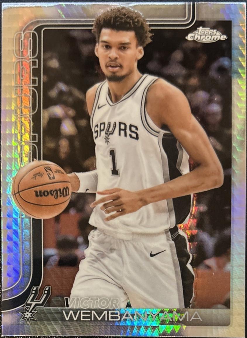 Victor Wembanyama [Prism Refractor] #221