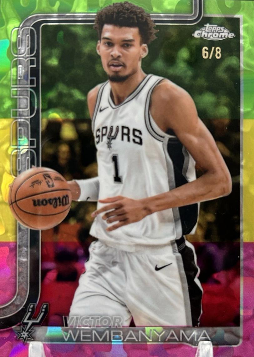 Victor Wembanyama [Tri-Color Refractor] #221