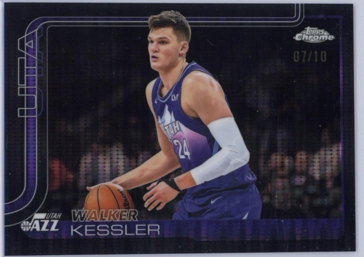 Walker Kessler [Pulsar Black Refractor] #205
