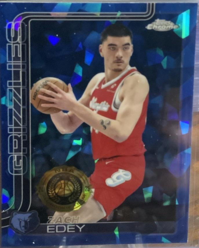 Zach Edey [Blue Basketball Refractor] #128