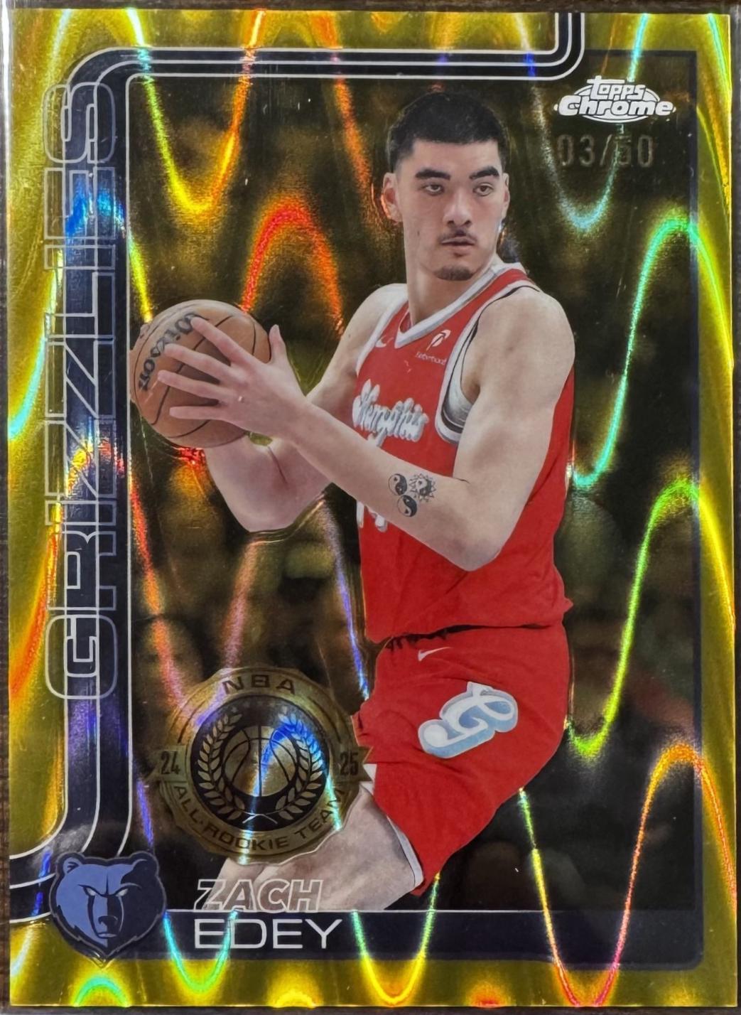 Zach Edey [Gold Wave Refractor] #128