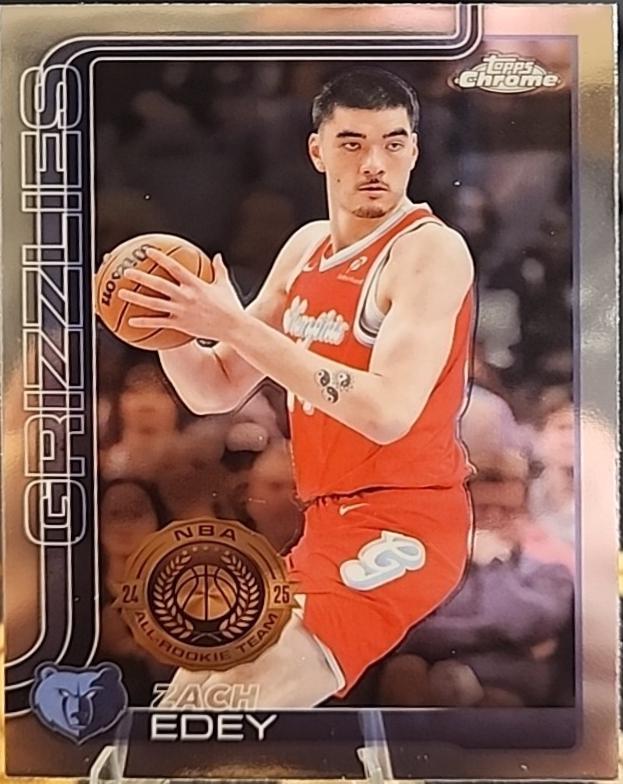 Zach Edey [Pulsar Refractor] #128