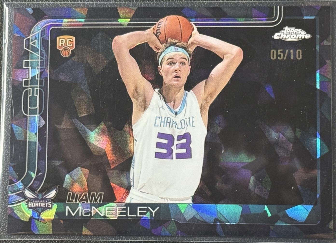 Liam McNeeley [Black] #279