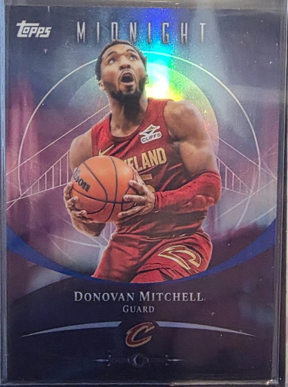 Donovan Mitchell #19