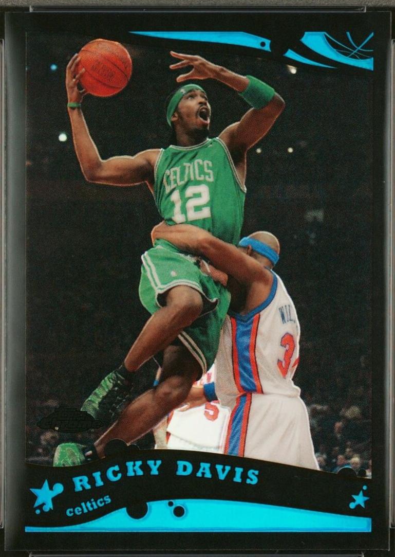 Ricky Davis [Black Refractor] #31