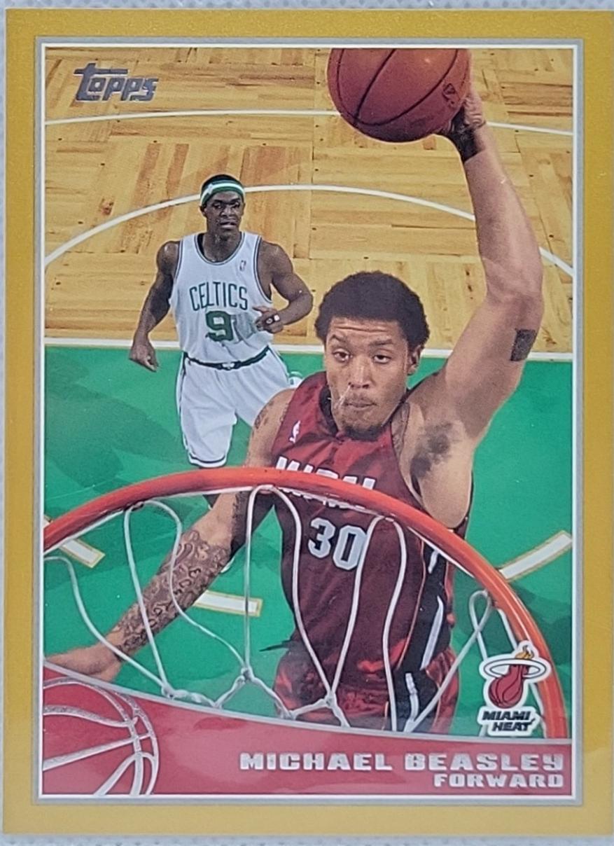 Michael Beasley [Gold] #144