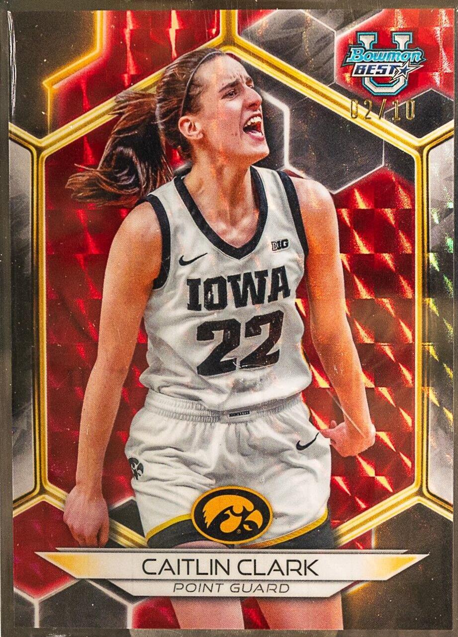 Caitlin Clark [Geometric Red Refractor] #30
